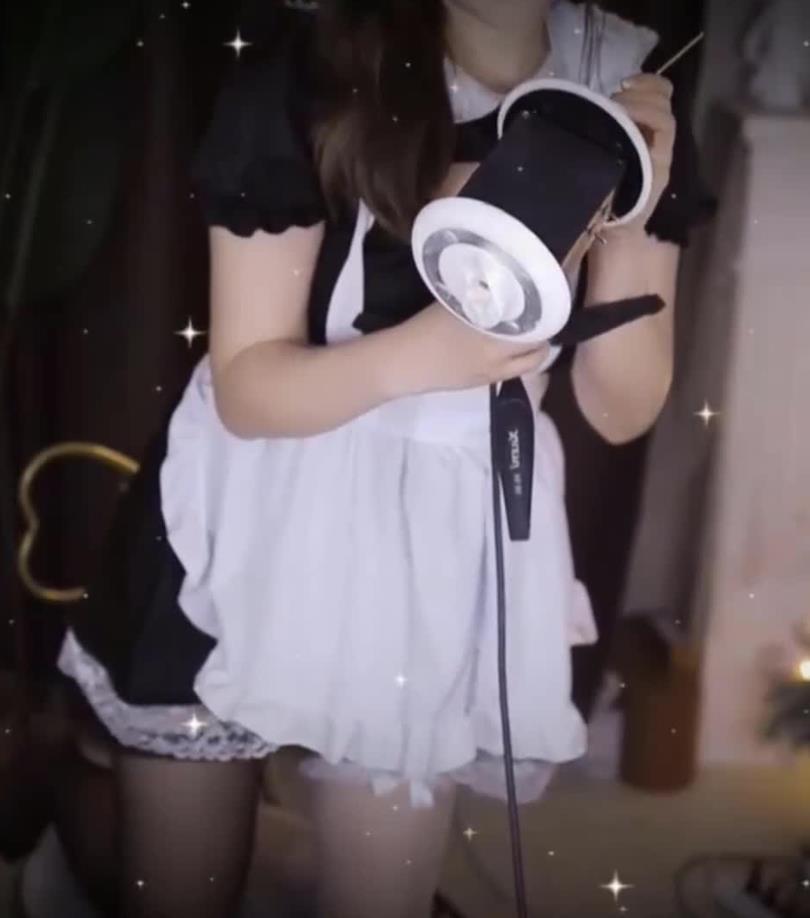 0529143342.jpg 虎牙大伊伊ASMR 小女仆服侍主人睡觉