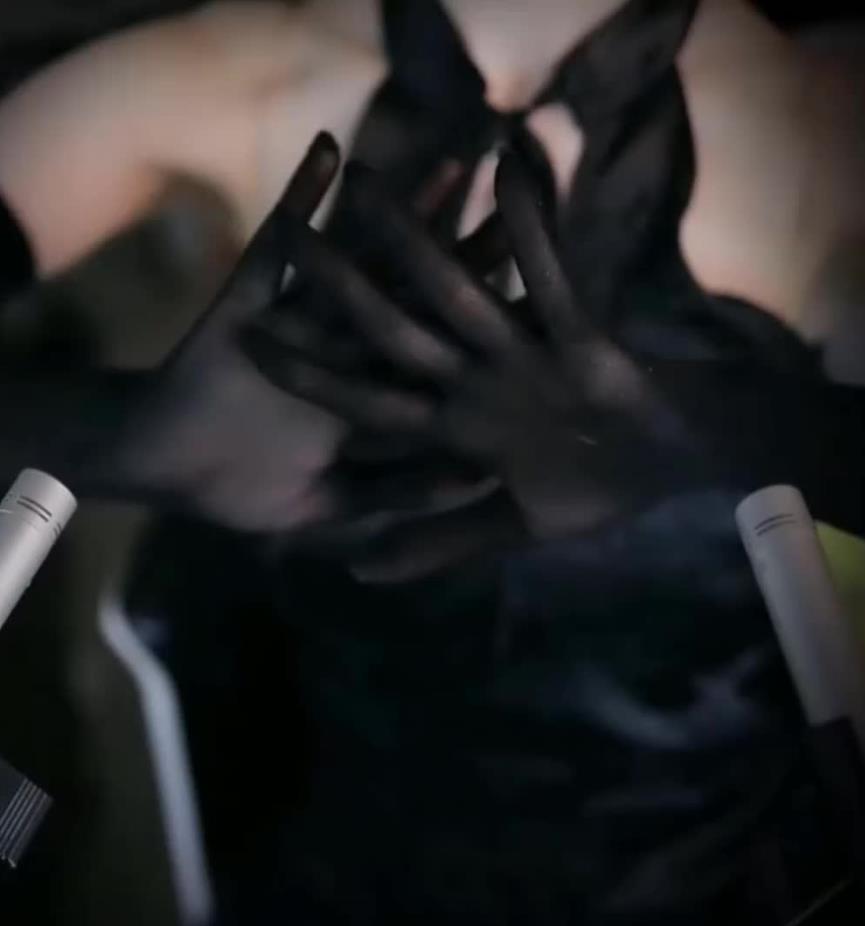 虎牙阿稀稀大魔王 蕾丝手套